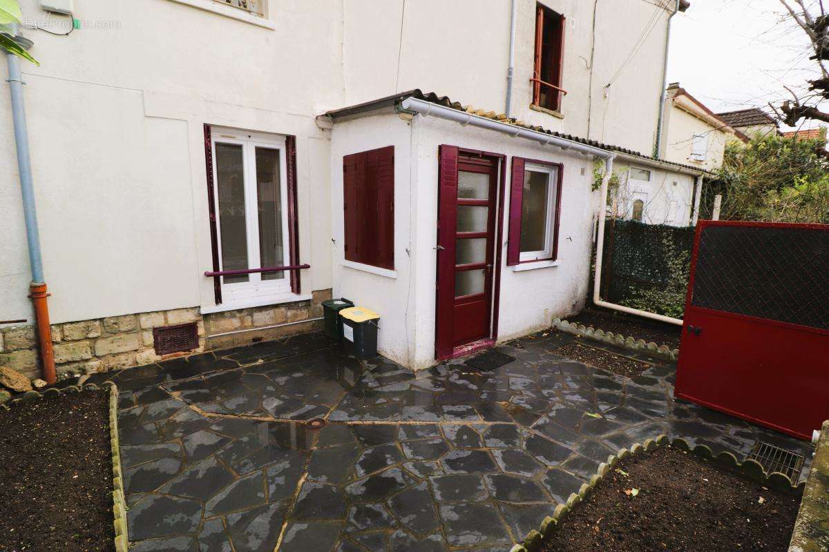 Appartement à CARRIERES-SUR-SEINE