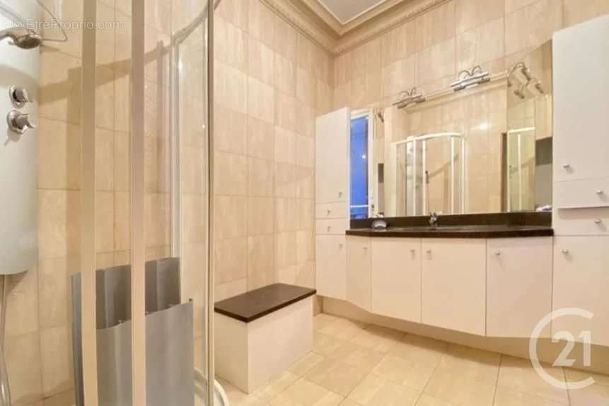 Appartement à PARIS-13E