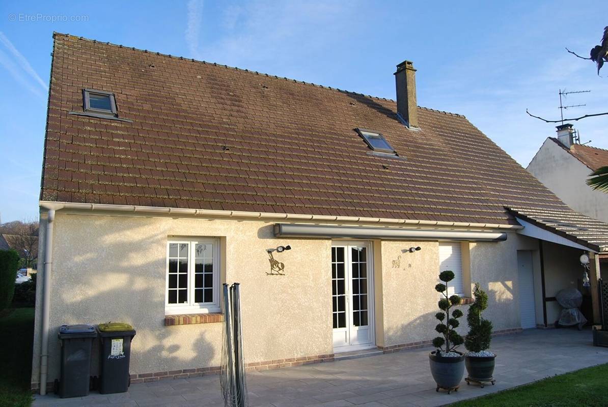 Maison à LE MESNIL-EN-THELLE