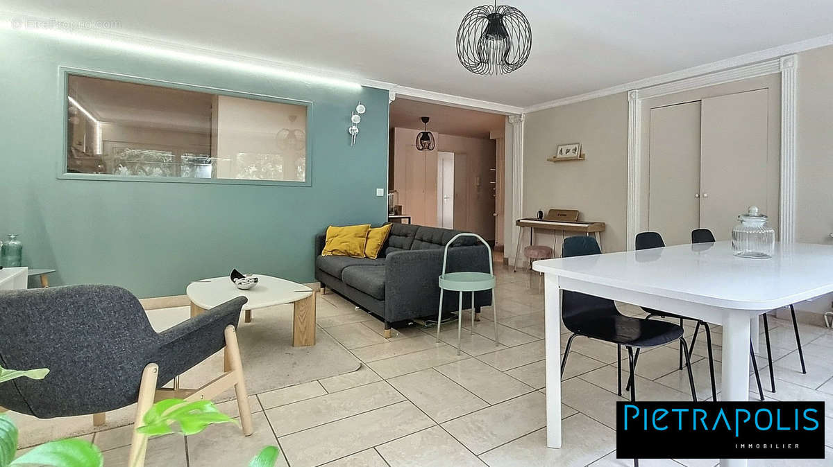 Appartement à VILLEURBANNE