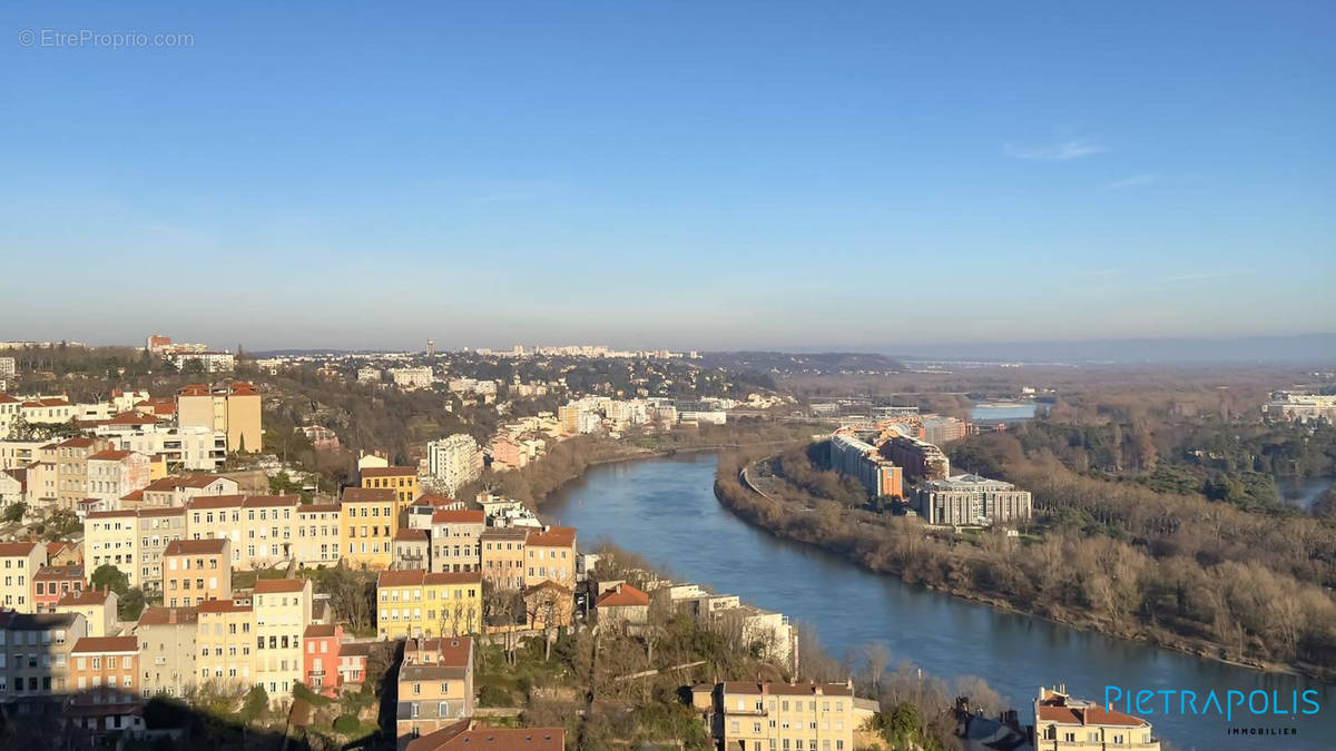 Appartement à LYON-4E