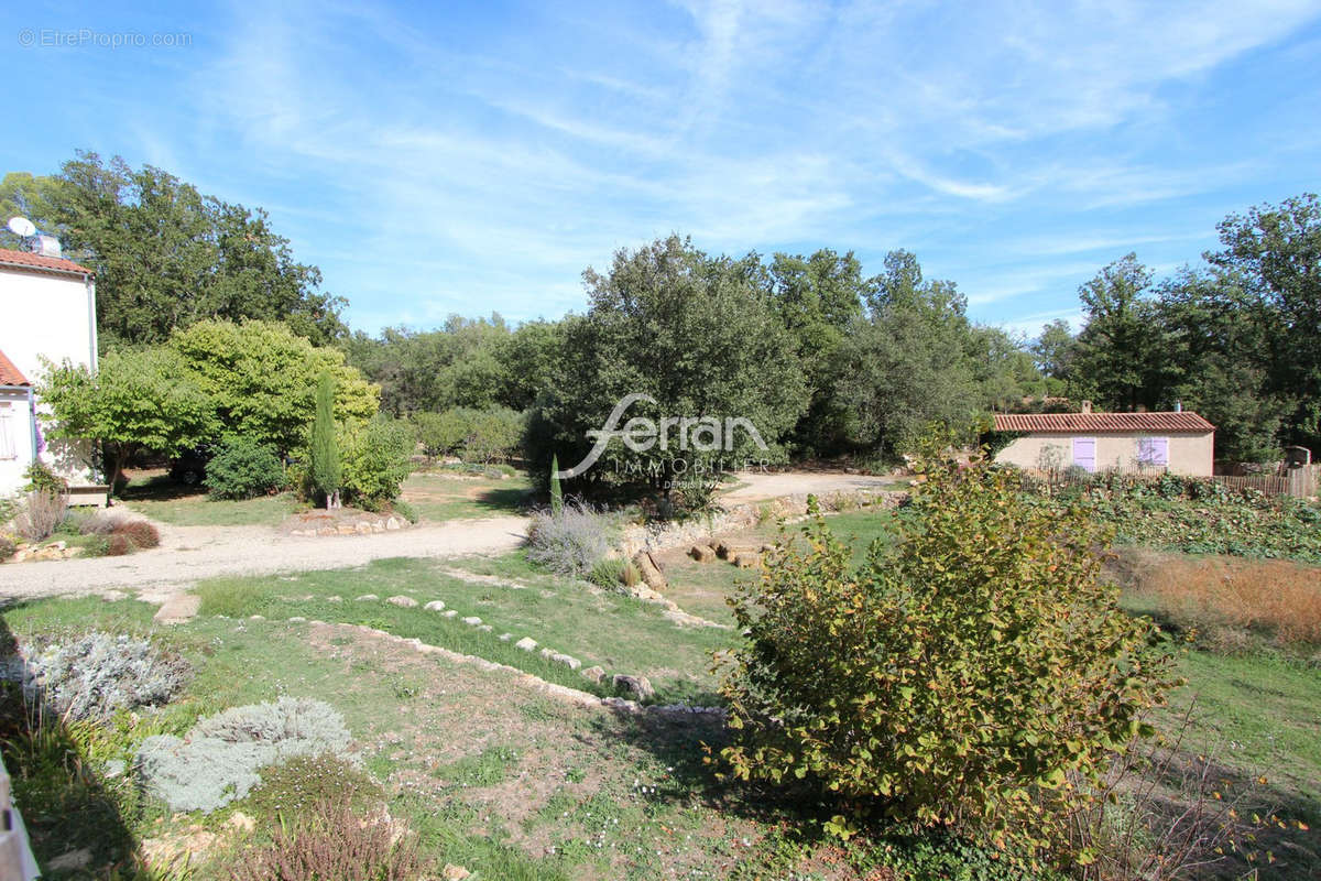 Maison à TRANS-EN-PROVENCE