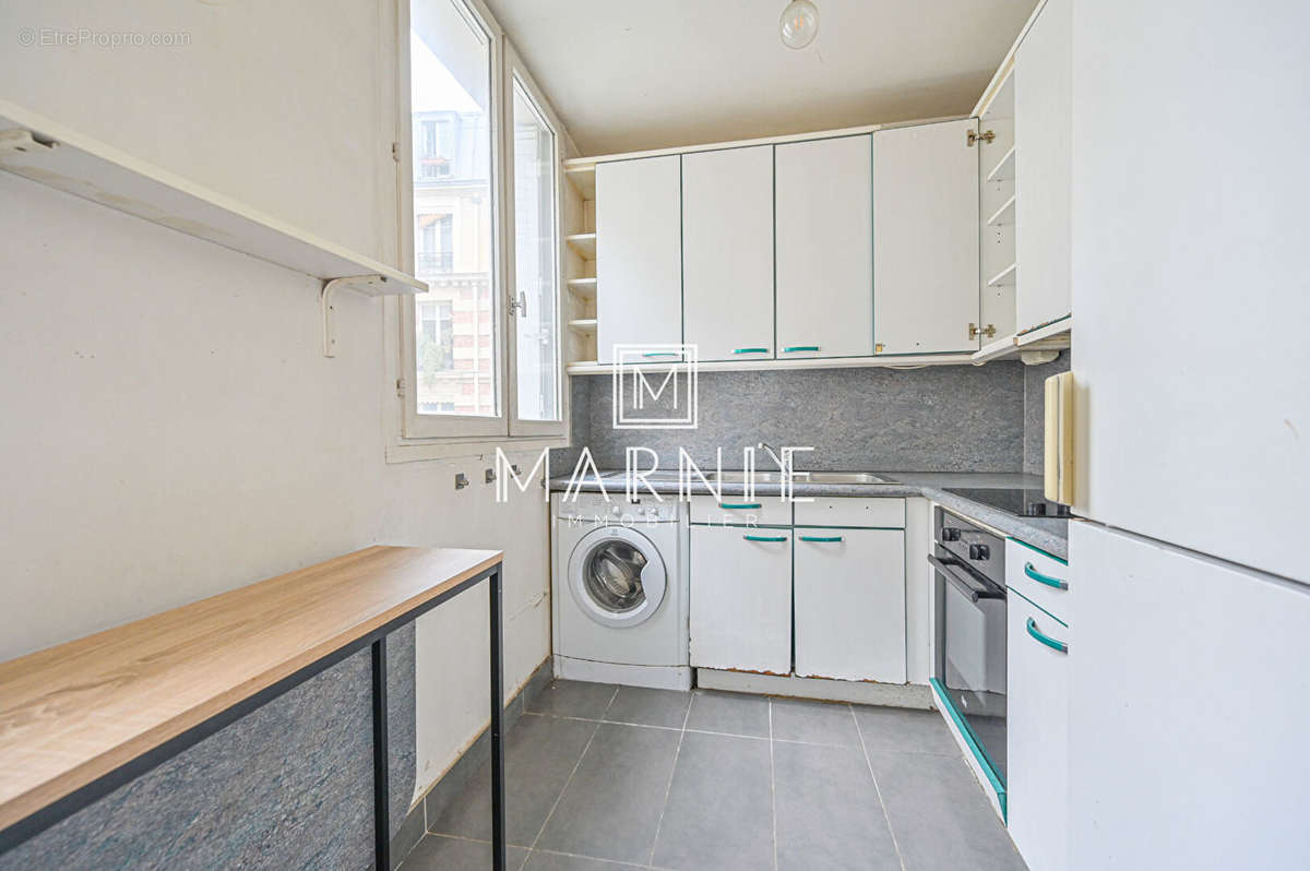 Appartement à PARIS-9E