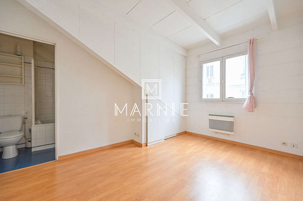 Appartement à PARIS-9E