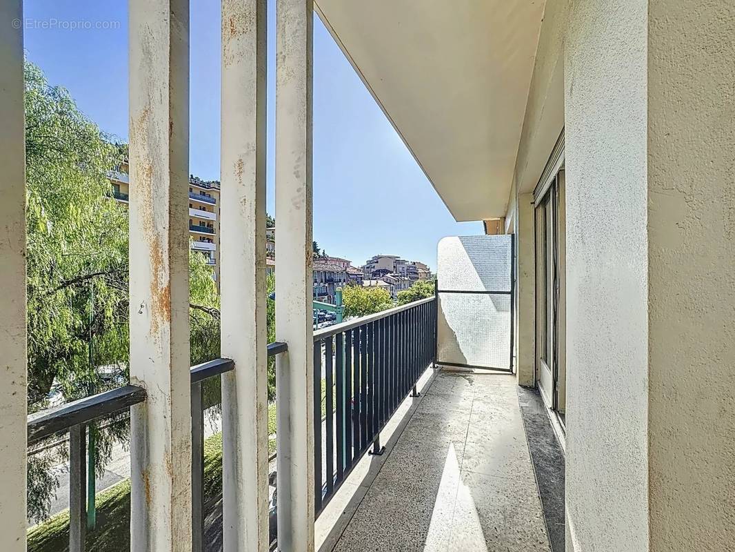 Appartement à MENTON