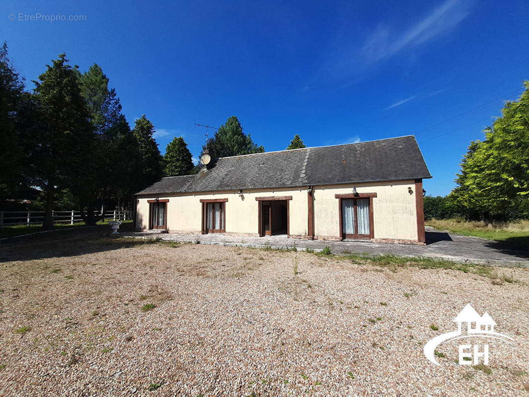 Maison à L&#039;AIGLE