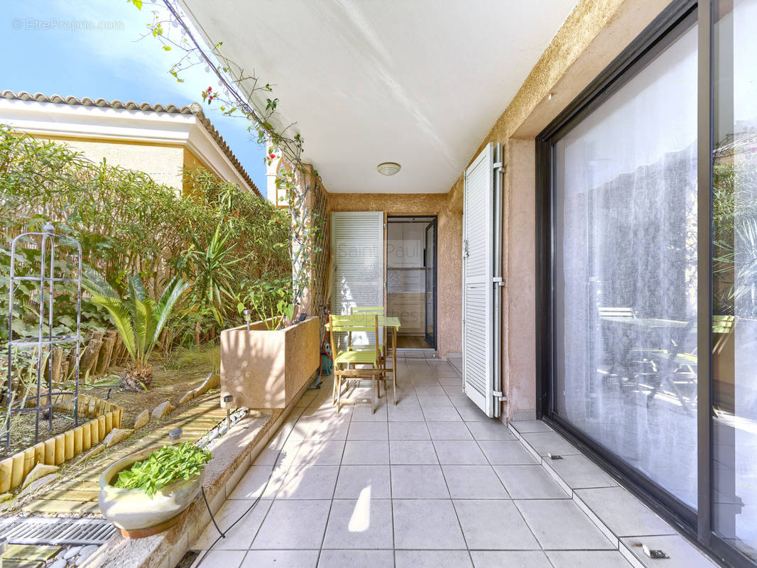 Appartement à VILLENEUVE-LOUBET