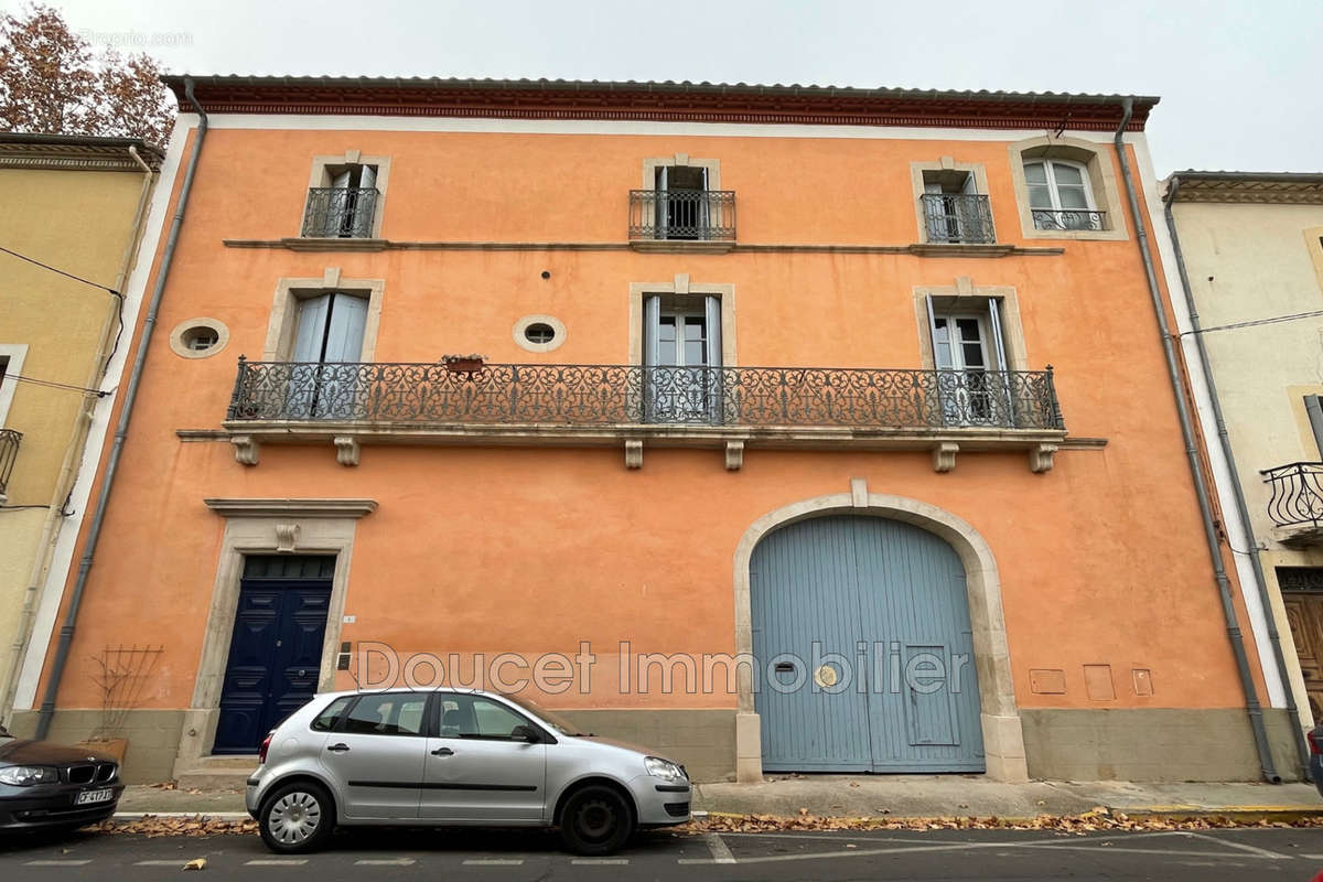 Maison à SAINT-THIBERY