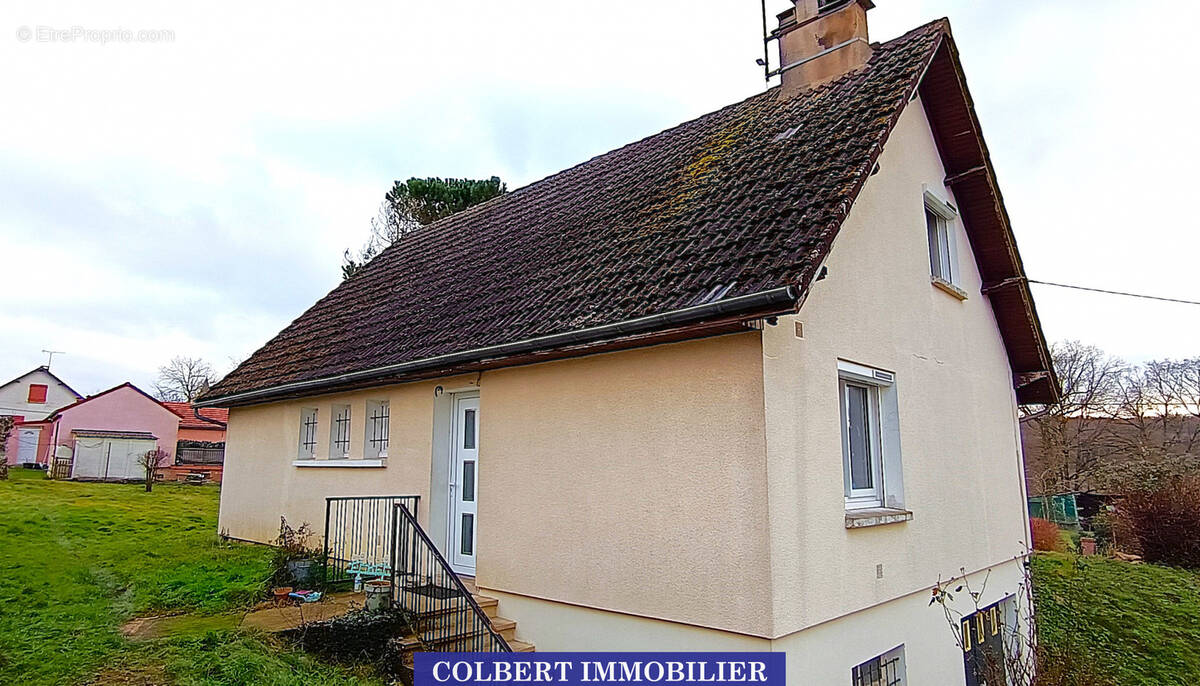 Maison à AUXERRE