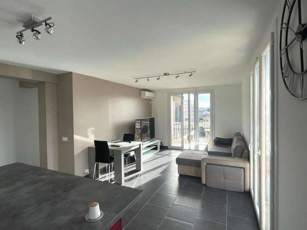 Appartement à MARSEILLE-13E