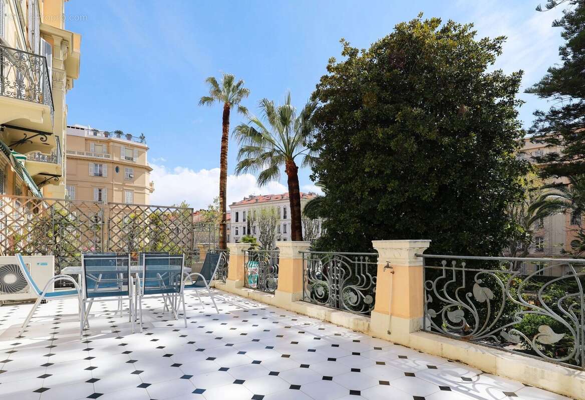 Appartement à NICE