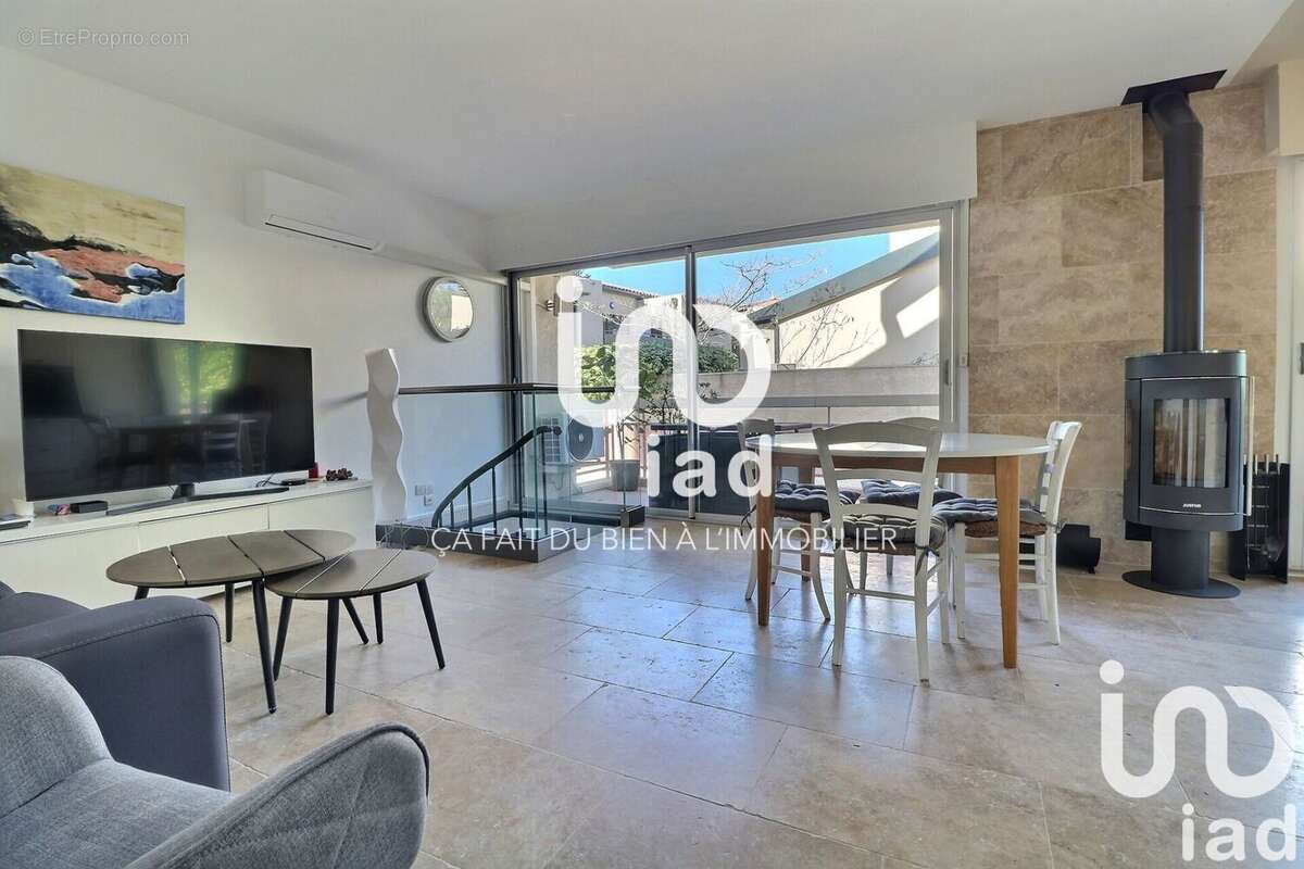 Photo 4 - Appartement à SAINT-CYR-SUR-MER