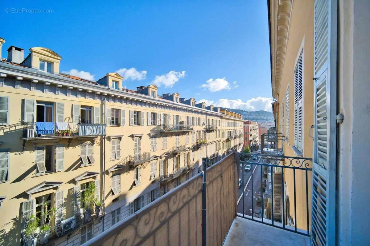 Appartement à NICE