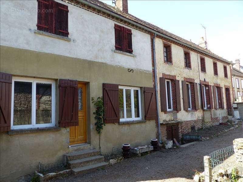 Maison à CHAILLEY