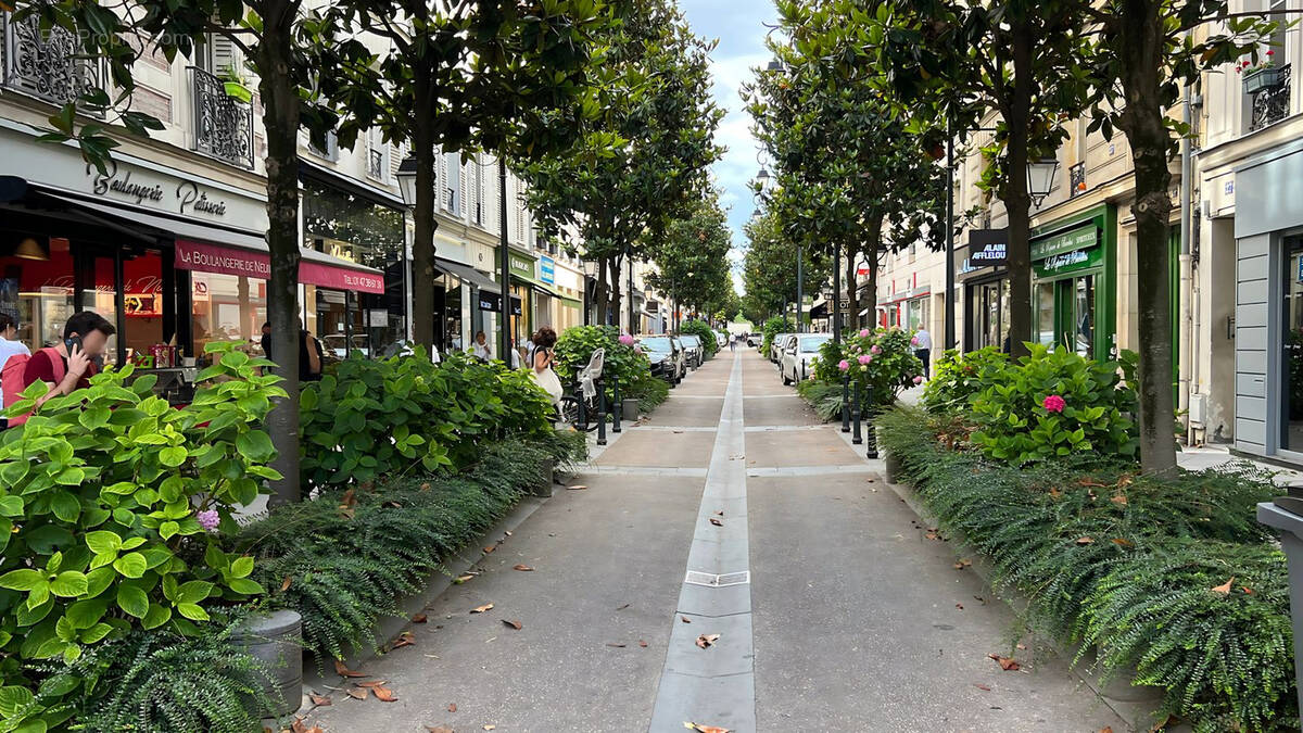 Appartement à NEUILLY-SUR-SEINE