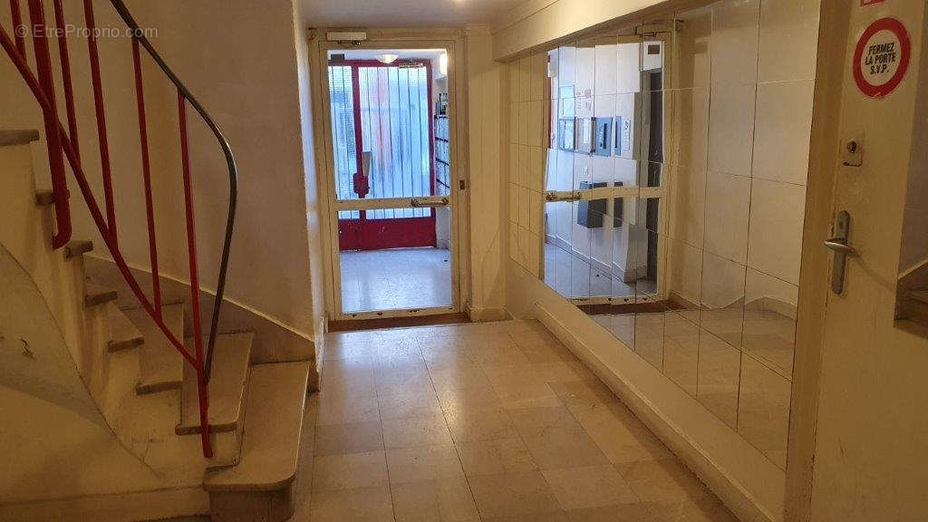 Appartement à PARIS-18E