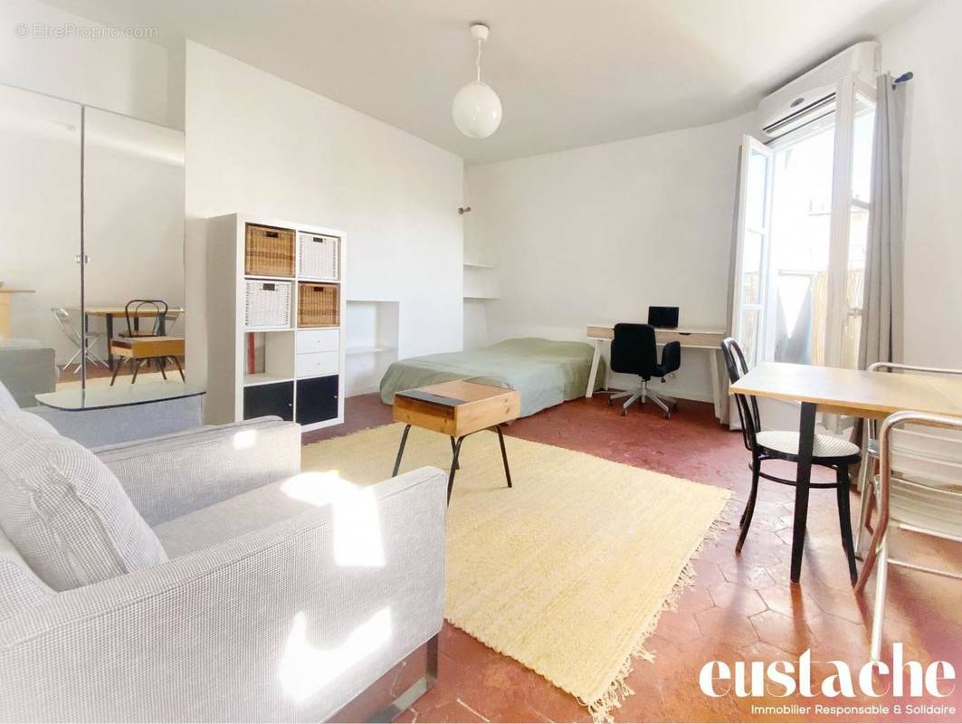 Appartement à PARIS-10E