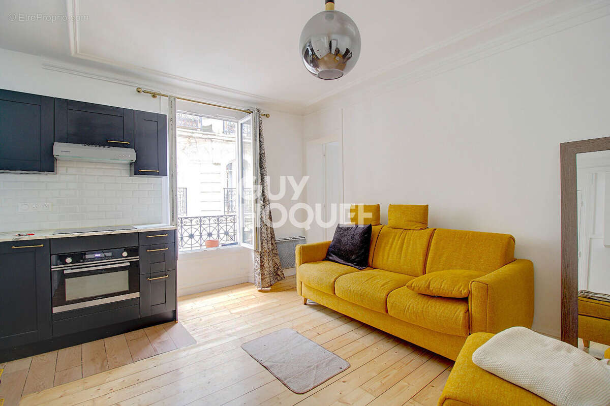 Appartement à PARIS-20E