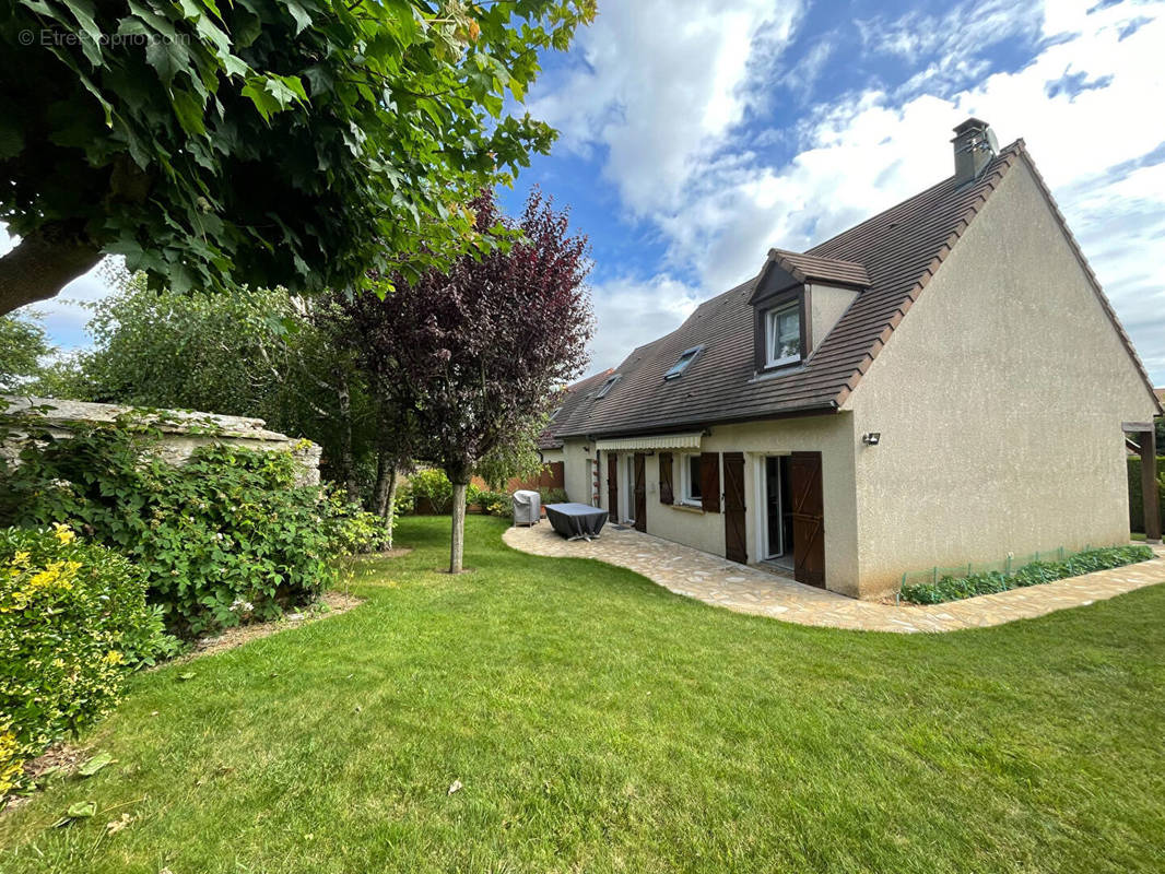 Maison à SAINT-GERMAIN-DE-LA-GRANGE