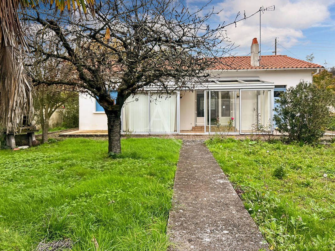 Maison à L&#039;ILE-D&#039;ELLE