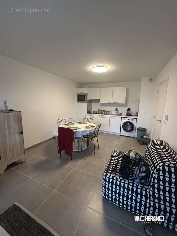 Appartement à CAMIERS