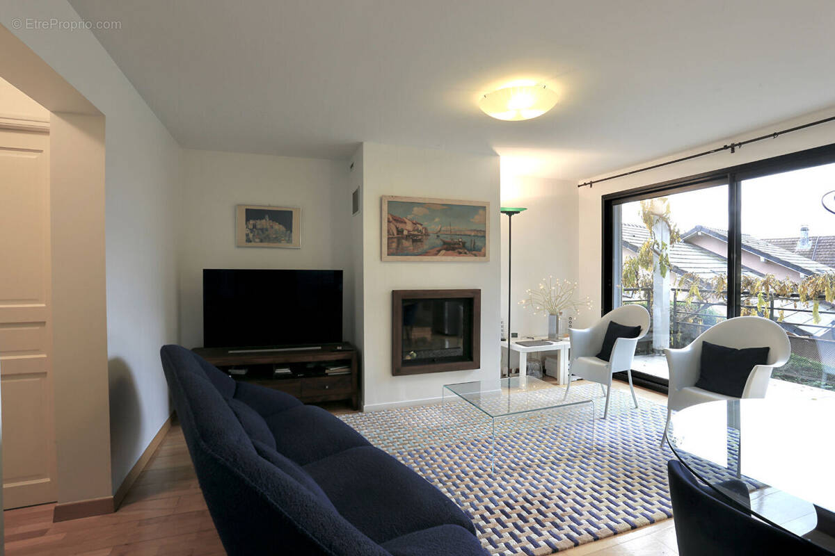 Appartement à AIX-LES-BAINS