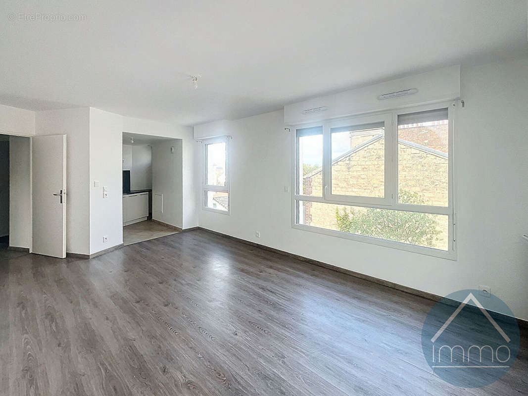 Appartement à ASNIERES-SUR-SEINE