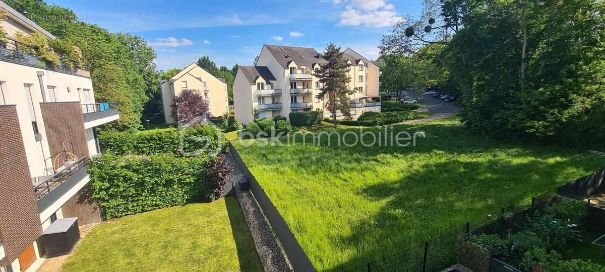 Appartement à LOUVECIENNES