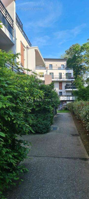 Appartement à LOUVECIENNES