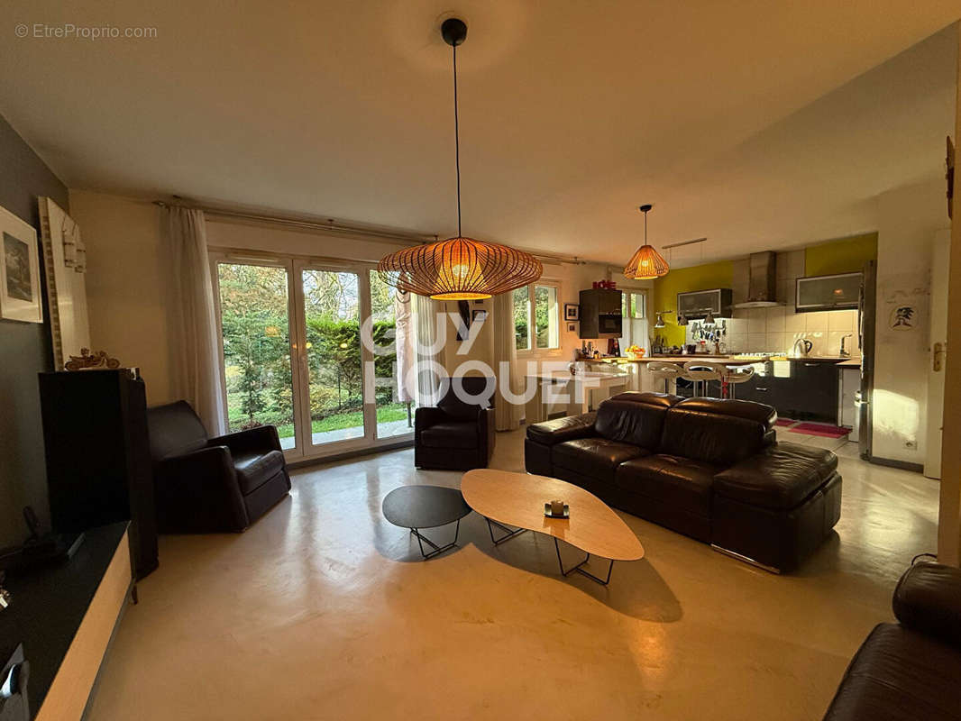 Appartement à NEUILLY-SUR-MARNE