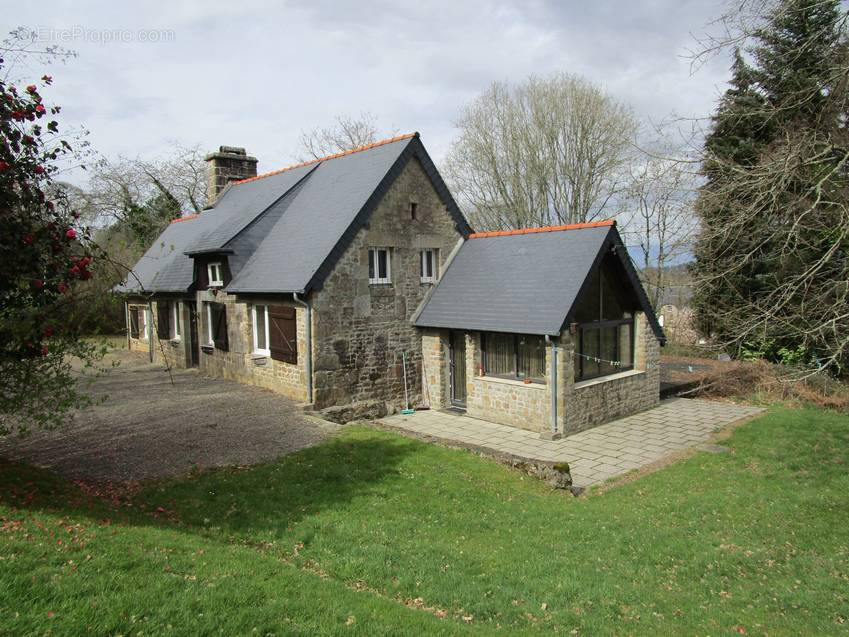 Maison à CAMPAGNOLLES