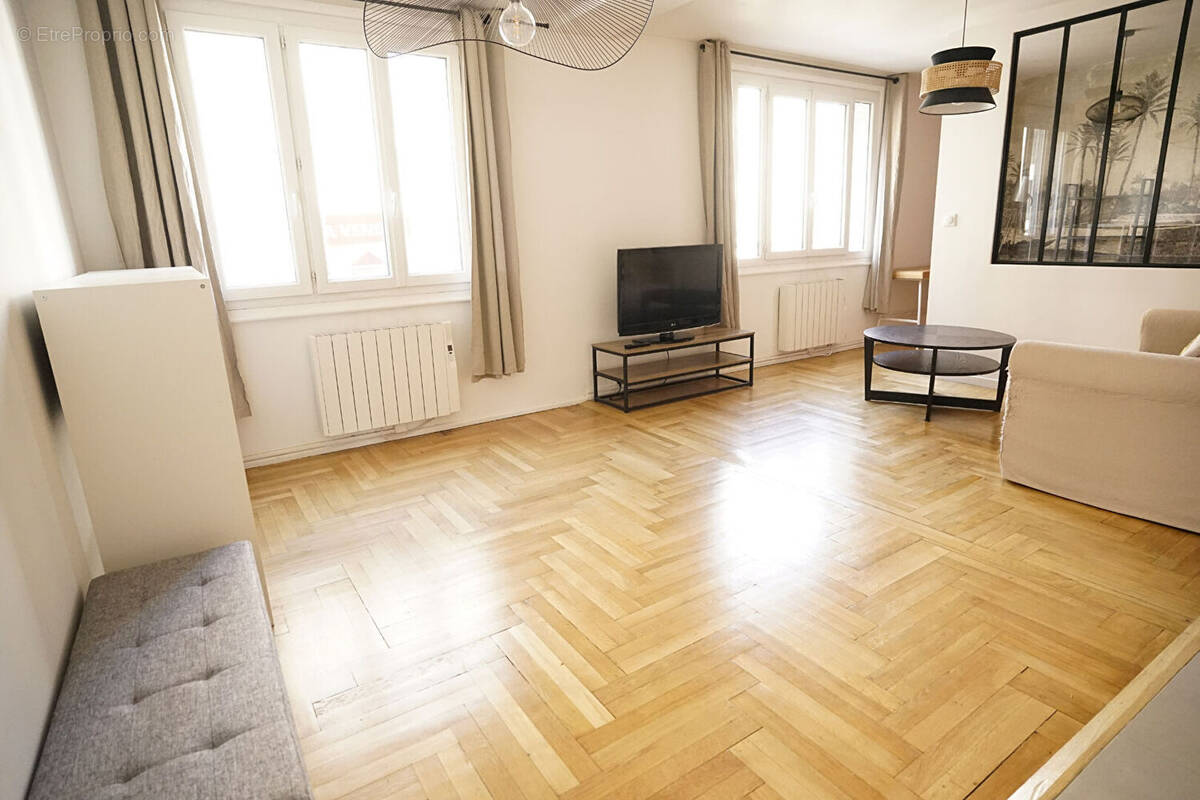 Appartement à LYON-7E