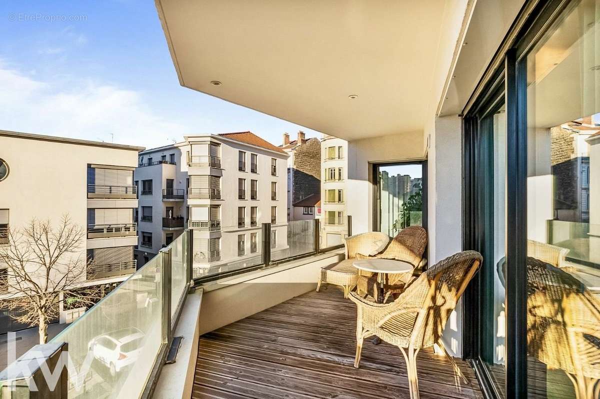 Appartement à SAINT-ETIENNE