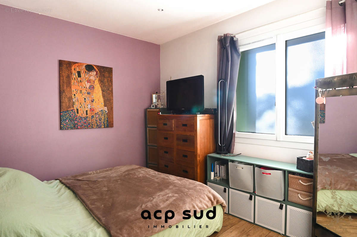 Appartement à MARSEILLE-12E