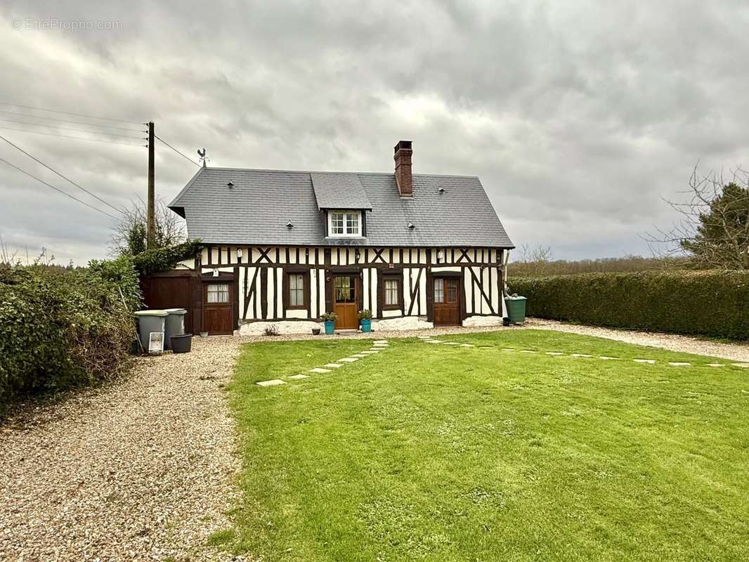 Maison à LE NEUBOURG