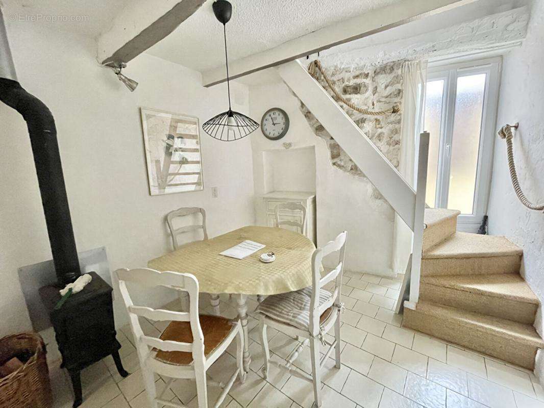 Appartement à FAYENCE