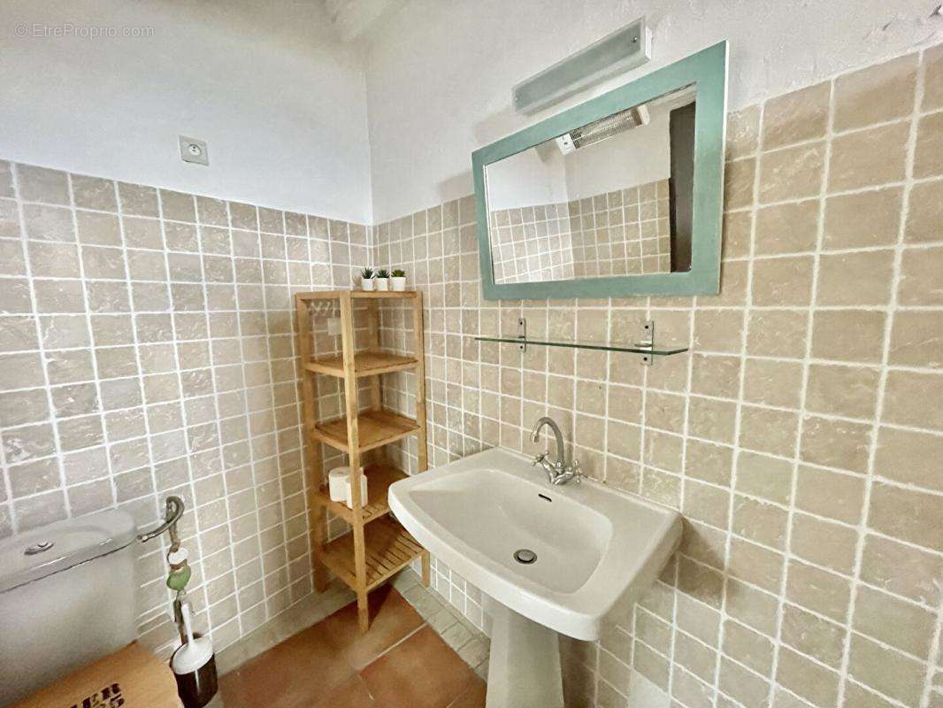 Appartement à FAYENCE