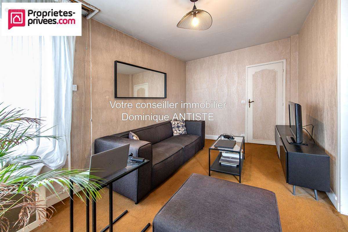 Appartement à AUBERVILLIERS