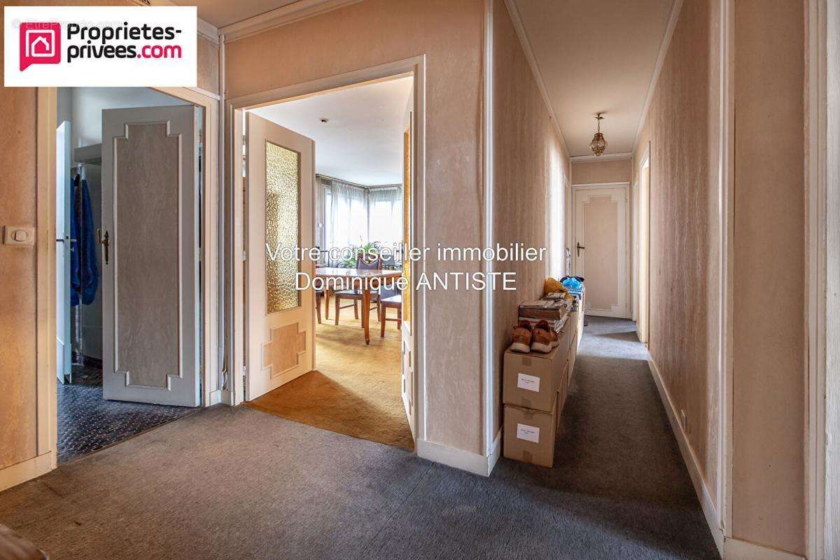 Appartement à AUBERVILLIERS