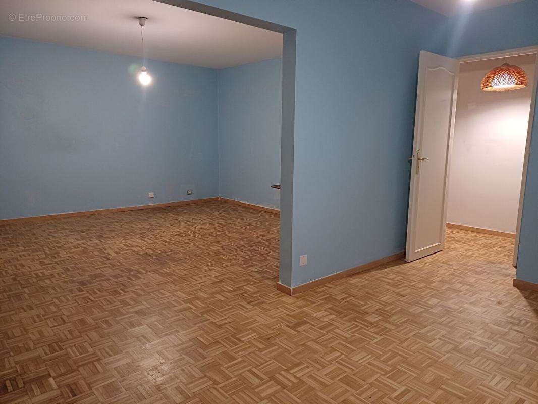 Appartement à COMPIEGNE