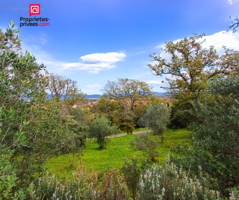 Maison à ROQUEBRUNE-SUR-ARGENS