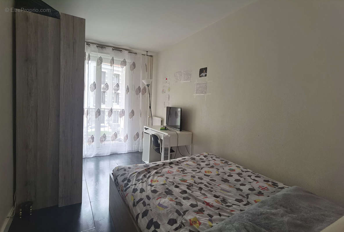 Appartement à ROSNY-SOUS-BOIS