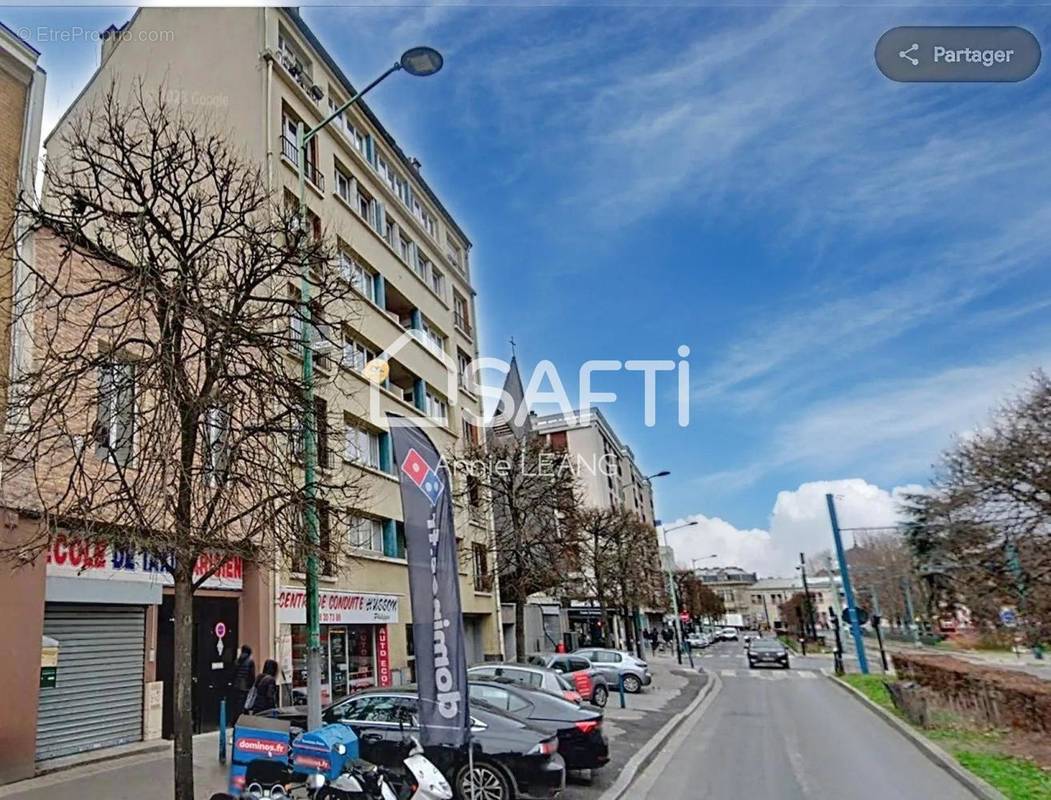 Photo 1 - Appartement à SAINT-DENIS