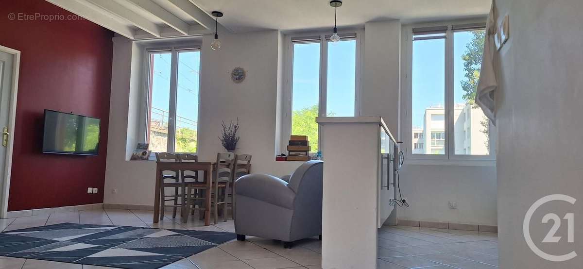 Appartement à GIVORS