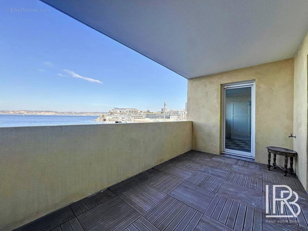 Appartement à MARSEILLE-7E