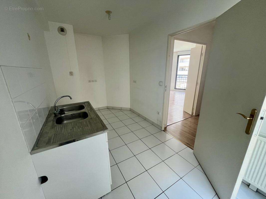 Appartement à LEVALLOIS-PERRET