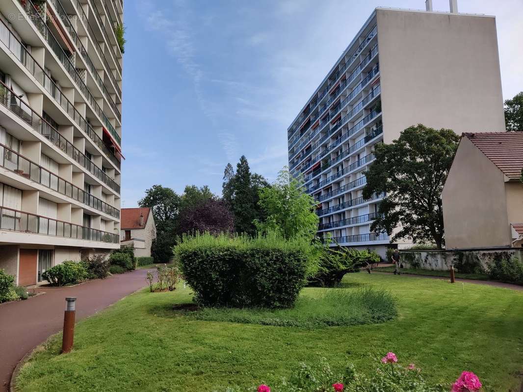 Appartement à VILLEJUIF