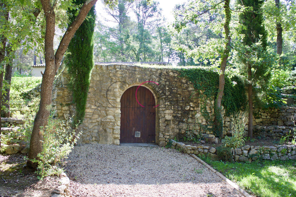 Maison à ROGNES