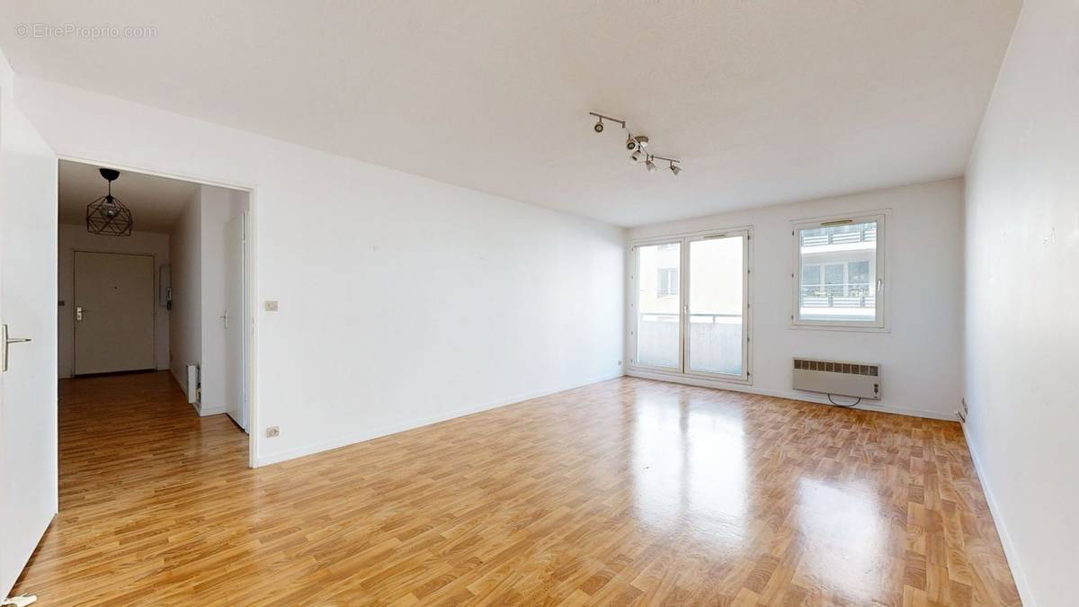 Appartement à LYON-8E