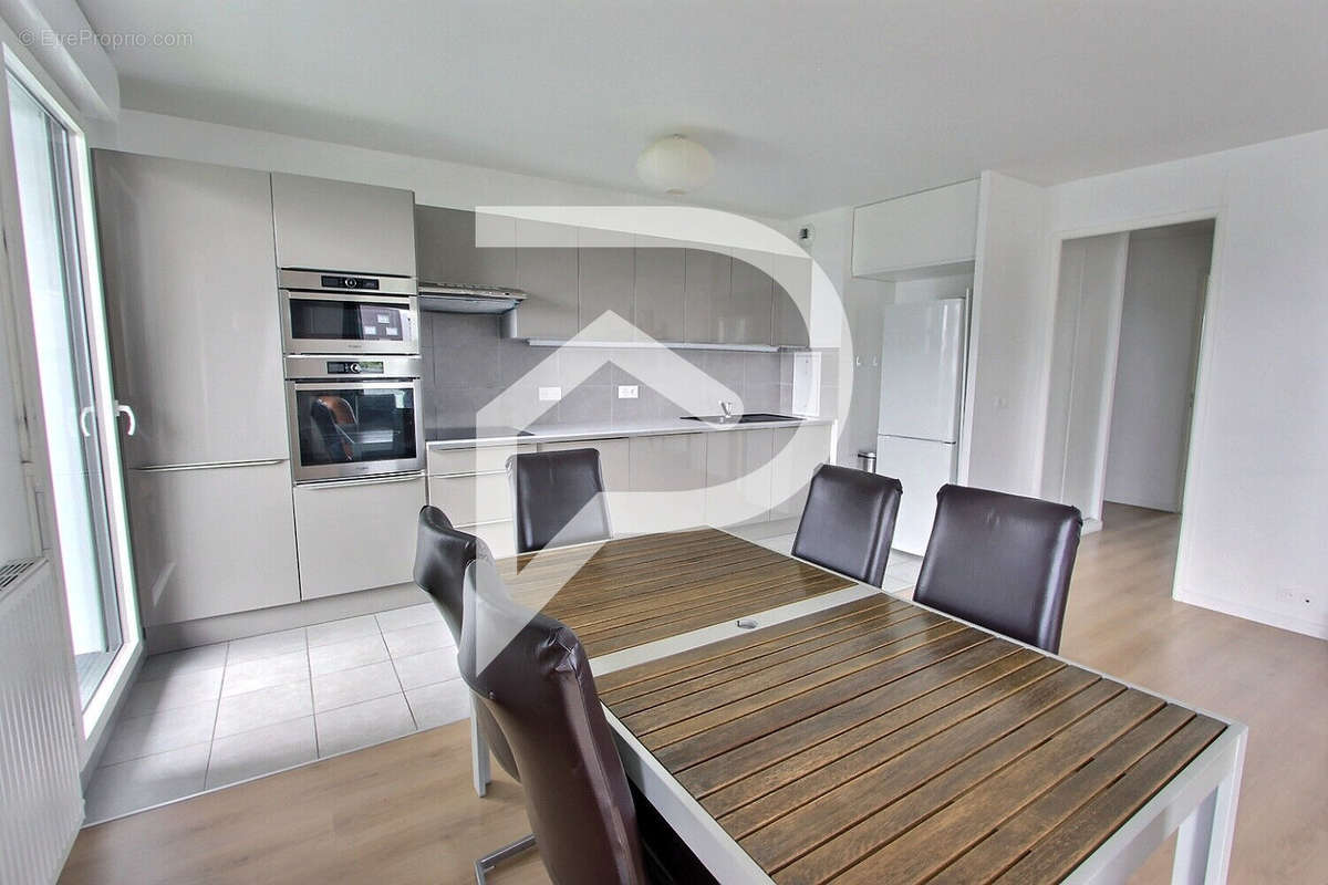 Appartement à ASNIERES-SUR-SEINE